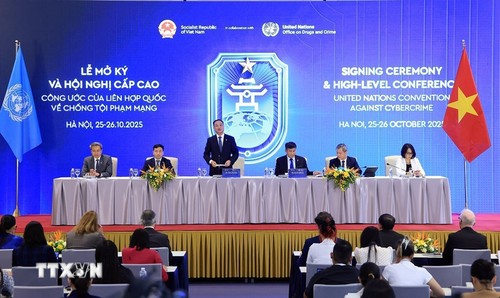 法国对越南主办《河内公约》签署仪式表示赞赏 - ảnh 1