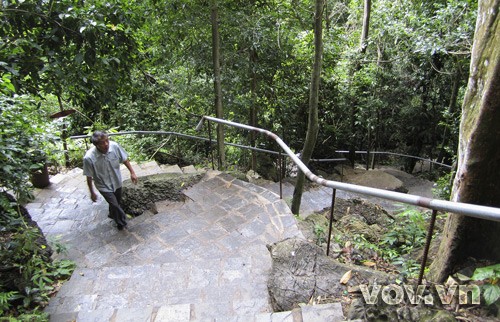 Gua Sorga di provinsi Quang Binh - ảnh 2