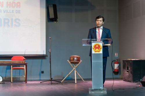 Des journées culturelles de Hôi An à Paris: Une célébration enrichissante de la culture vietnamienne - ảnh 1