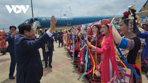 Pham Minh Chinh quitte la Chine au terme de sa mission à Nanning - ảnh 1