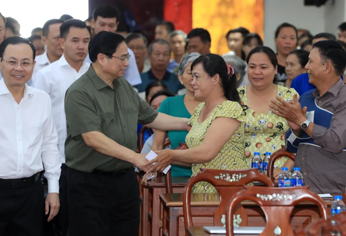 Pham Minh Chinh formule des vœux du Nouvel an lunaire aux habitants de Cân Tho - ảnh 1