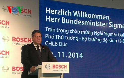 Vize-Bundeskanzler Gabriel besucht Provinz Dong Nai - ảnh 1