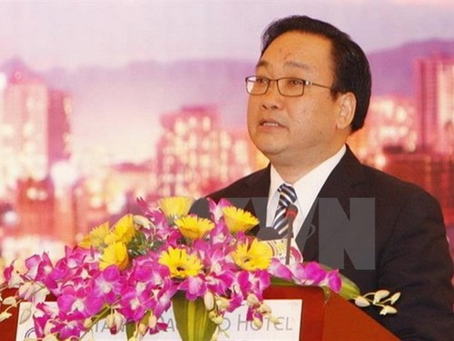 Vize-Premierminister Hoang Trung Hai besucht Mozambik - ảnh 1