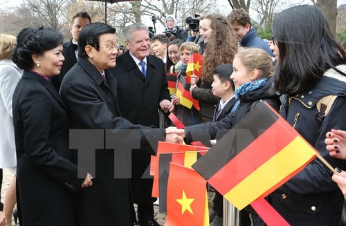 Truong Tan Sang und Joachim Gauck treffen Journalisten - ảnh 1