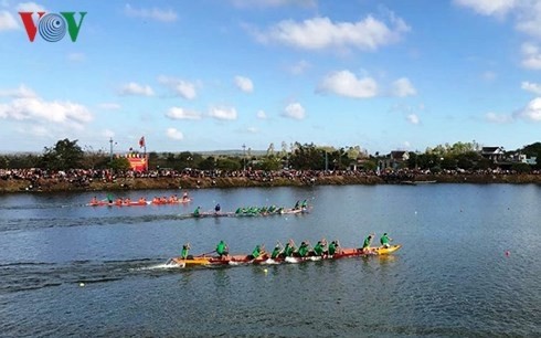 Frühlingsfeste in Dak Lak - ảnh 1