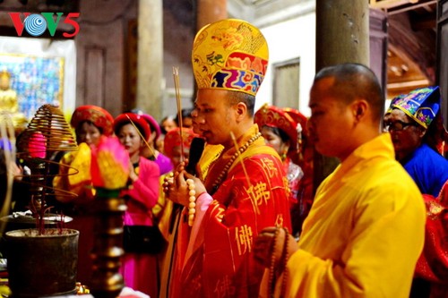 Das Fest im Dorf Nom - ảnh 9