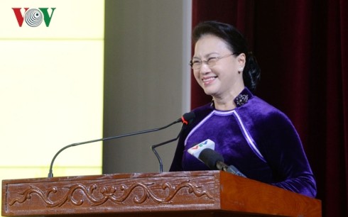 Nguyen Thi Kim Ngan nimmt an Feier zum Tag vietnamesischer Lehrer teil - ảnh 1