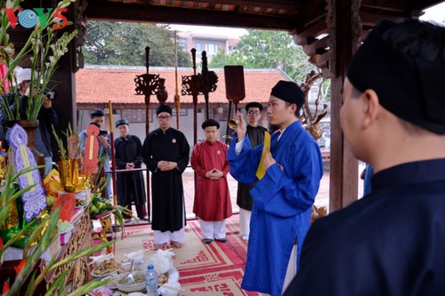 Bewahrung der traditionellen Schönheit des Tetfestes - ảnh 4