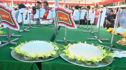 Thanh Hoa: Chung- und Day-Kuchenfest - ảnh 1