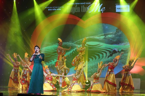 Tag der vietnamesischen Frauen: Kunstprogramm “Mutterlegende”  - ảnh 1