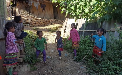 Start des Programms “Der Frühling für Kinder” - ảnh 1