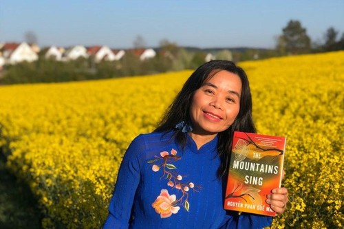 Vietnamesische Schriftstellerin gewinnt Dayton-Literaturpreis in den USA - ảnh 1