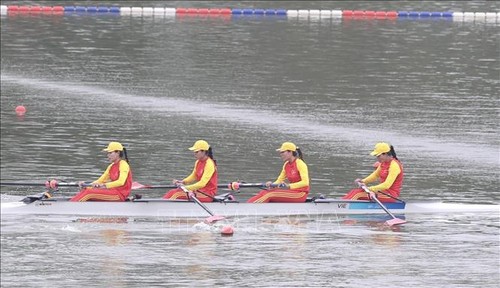 ASIAD 19: Vietnam gewinnt zwei Bronzemedaille am ersten Spieltag - ảnh 1