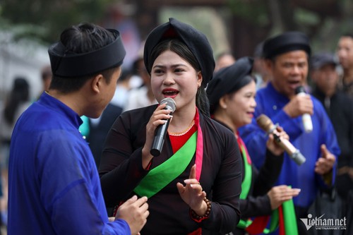 Bac Ninh: Kunstaufführungen zum 80. Jahrestag der Augustrevolution und des Nationalfeiertags  - ảnh 1