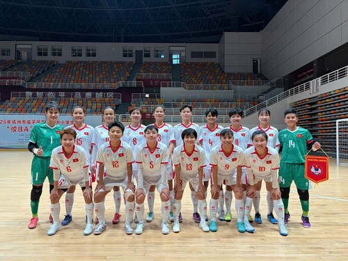 SEA Games 33: Vietnams Futsal-Mannschaft der Frauen strebt Goldmedaille an  - ảnh 1