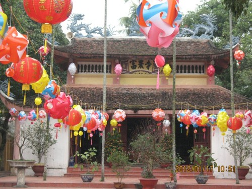 Die Huong-Pagode: ein Haus für Straßenkinder - ảnh 1