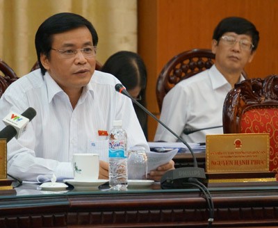 Ständiger Parlamentsausschuss diskutiert den Gesetzentwurf zum Empfangen von Bürgern  - ảnh 1