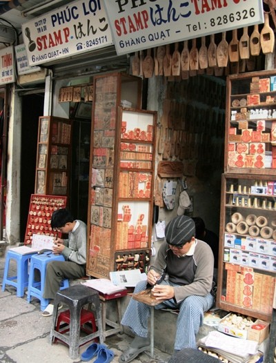 Der Beruf der Mondkuchenformmacher in Hanoi - ảnh 2