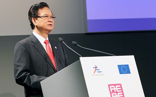 Premierminister Nguyen Tan Dung nimmt an inoffiziellem ASEAN-EU-Gipfel teil - ảnh 1