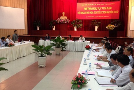 Übel in Justizangelegenheiten bekämpfen - ảnh 1