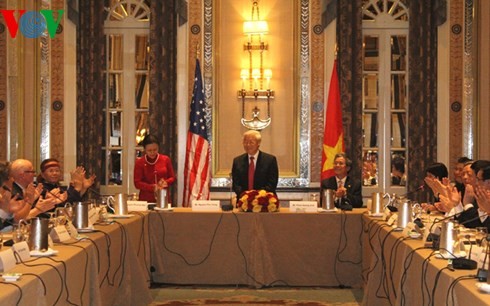 KPV-Generalsekretär Nguyen Phu Trong führt Gespräch mit Leiter der KPUSA - ảnh 1