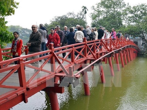 62 Prozent der befragten Zuschauer von CNN wissen von der Werbungsstrategie für Hanoi-Tourismus - ảnh 1