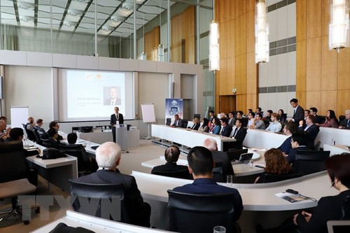 Vietnam informiert sich über Erfahrungen Deutschlands bei vierter Industrierevolution - ảnh 1