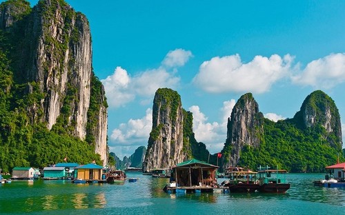 US-Zeitschrift wählt Halong-Bucht zu den Top 100 der schönsten Unesco-Schätze aus - ảnh 1