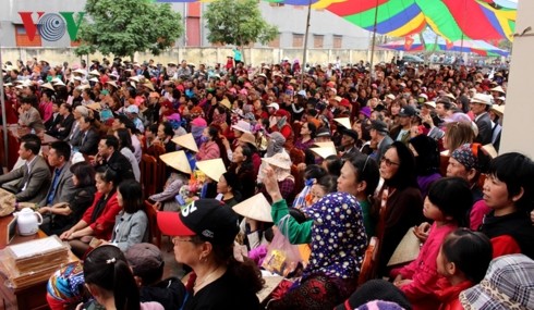 Bewahrung und Förderung der Dum-Gesang in Haiphong - ảnh 2