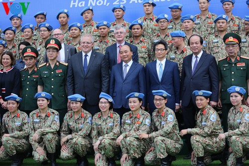 Premierminister Nguyen Xuan Phuc und Scott Morrison besuchen das Lazarett Nummer 2 - ảnh 1