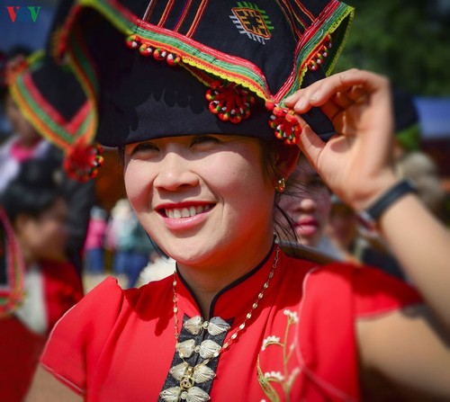 Der Pieu-Schal im Leben der Thai - ảnh 14