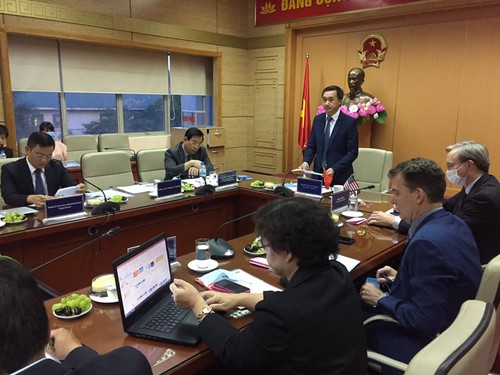 Vietnam und USA teilen Erfahrungen in Behandlung von Patienten mit Nierenversagen in der Zeit der Covid-19 - ảnh 1