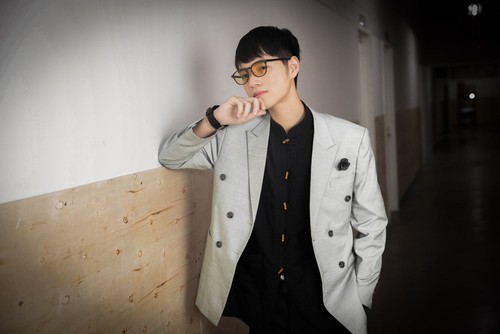 Ärzte und Sänger singen gemeinsam „Der Traum Saigons“ - ảnh 1