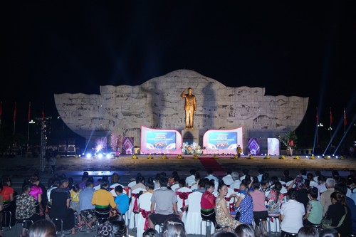 Stolz auf den Xoe-Tanz der Volksgruppe der Thai - ảnh 1