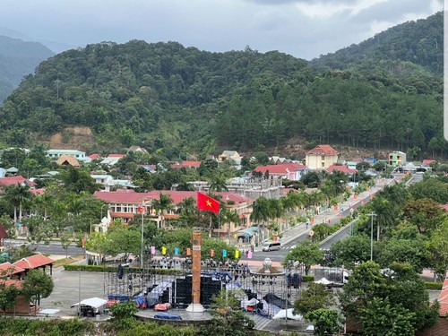 Tung Tung Da Da – Der traditionelle Tanz der Volksgruppe der Co Tu - ảnh 2