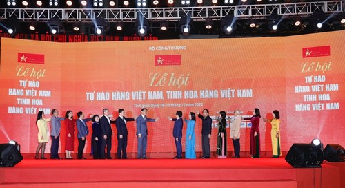 Eröffnung des Programms „Stolz auf vietnamesische Waren“ 2023 - ảnh 1