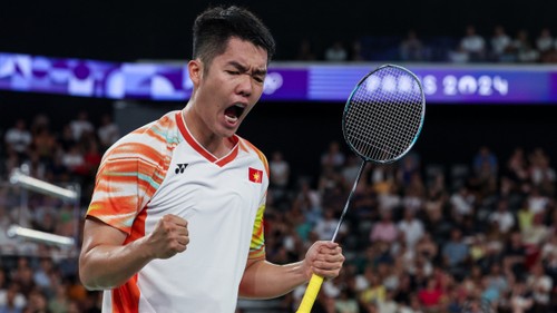 Badmintonspieler Le Duc Phat führt die Gruppe K bei den Olympischen Spielen - ảnh 1