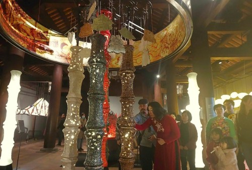 Ausstellung Thien Quang würdigt traditionelle Handwerksberufe - ảnh 2