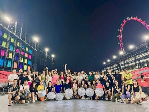 Chingay-Parade – Kulturbrücke zwischen Vietnam und Singapur - ảnh 1