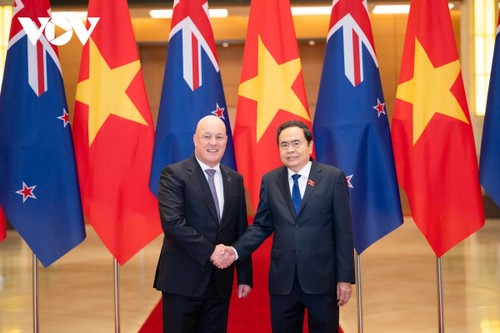 Parlamentspräsident Tran Thanh Man trifft Neuseelands Premierminister Christopher Luxon - ảnh 1
