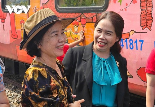 Kulturelle Zugreise ins Land der Kampfkunst – ein besonderes Erlebnis in Binh Dinh - ảnh 2