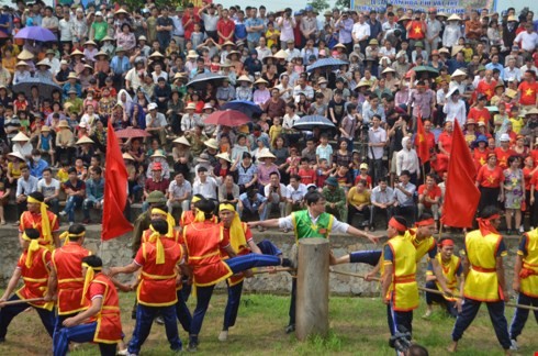 Ritual dan permainan tarik-tarikan tali resmi diakui sebagai Pusaka Budaya Dunia - ảnh 1