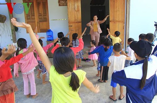 Perpustakaan kasih sayang bagi anak-anak miskin - ảnh 2