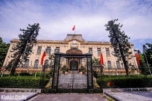 Tempat-Tempat Sejarah yang Berkaitan dengan Hari Pembebasan Ibu Kota  Hanoi 10 Oktober - ảnh 5