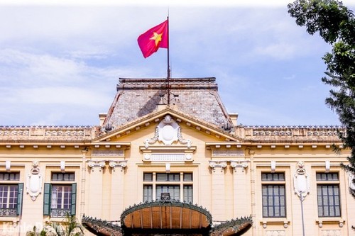 Tempat-Tempat Sejarah yang Berkaitan dengan Hari Pembebasan Ibu Kota  Hanoi 10 Oktober - ảnh 6