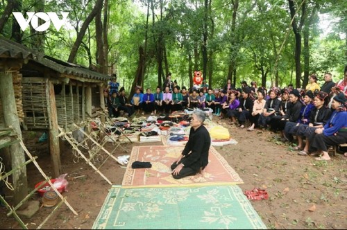 Datang ke Dukuh Wisata Berbasis Masyarakat yang Dikaitkan dengan Pedesaan Baru di Kabupaten Yen Chau - ảnh 1