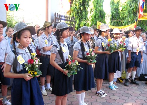 Празднование 2556-ой годовщины со дня рождения Будды в городе Хюэ - ảnh 6