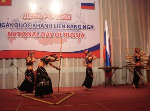 В Ханое отмечается День России - ảnh 13