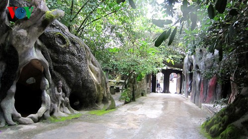 "Сумасшедший дом" в Далате - ảnh 2