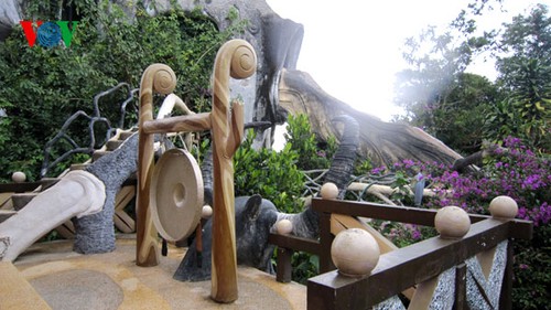 "Сумасшедший дом" в Далате - ảnh 12